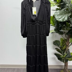 Chelsea & Violet Elegant Black Long Sleeve Dress